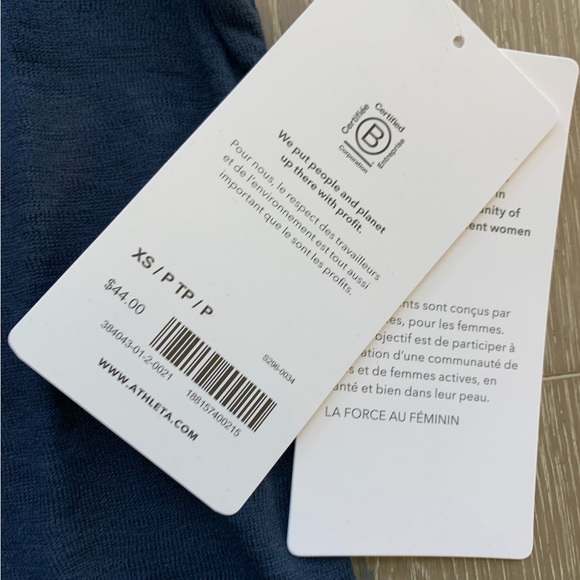 Athleta Breezy tank top - Picture 5 of 5